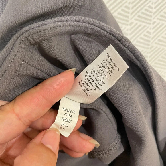 ATHLETA Meshblock Stash Pocket Salutation Tights Gray Blue Size Small - Picture 8 of 13